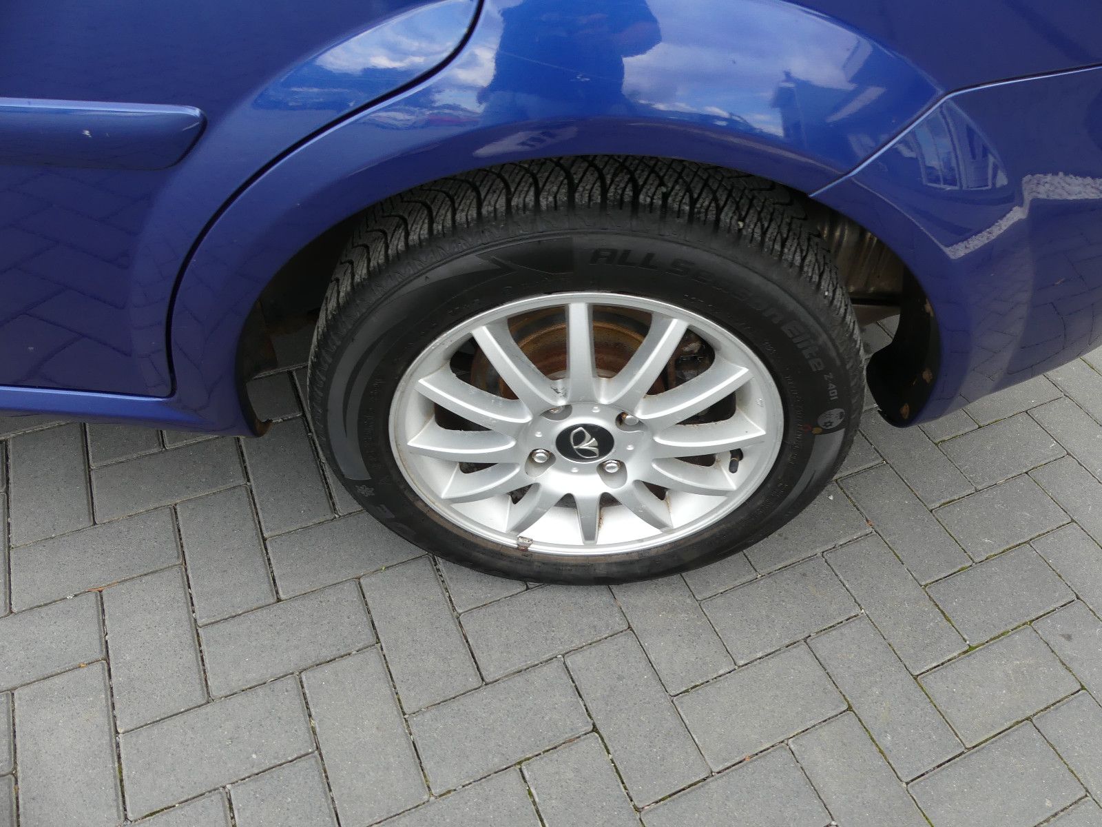 Fahrzeugabbildung Chevrolet Lacetti CDX