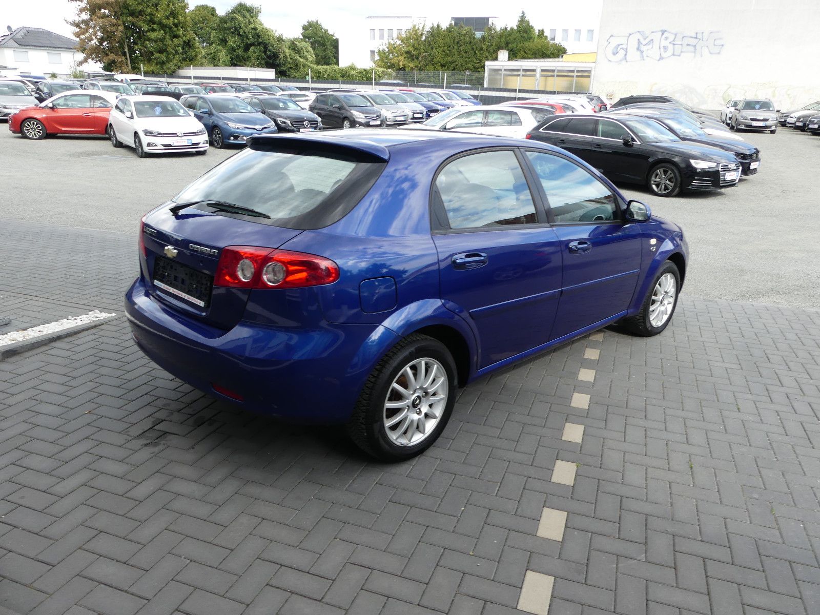 Fahrzeugabbildung Chevrolet Lacetti CDX