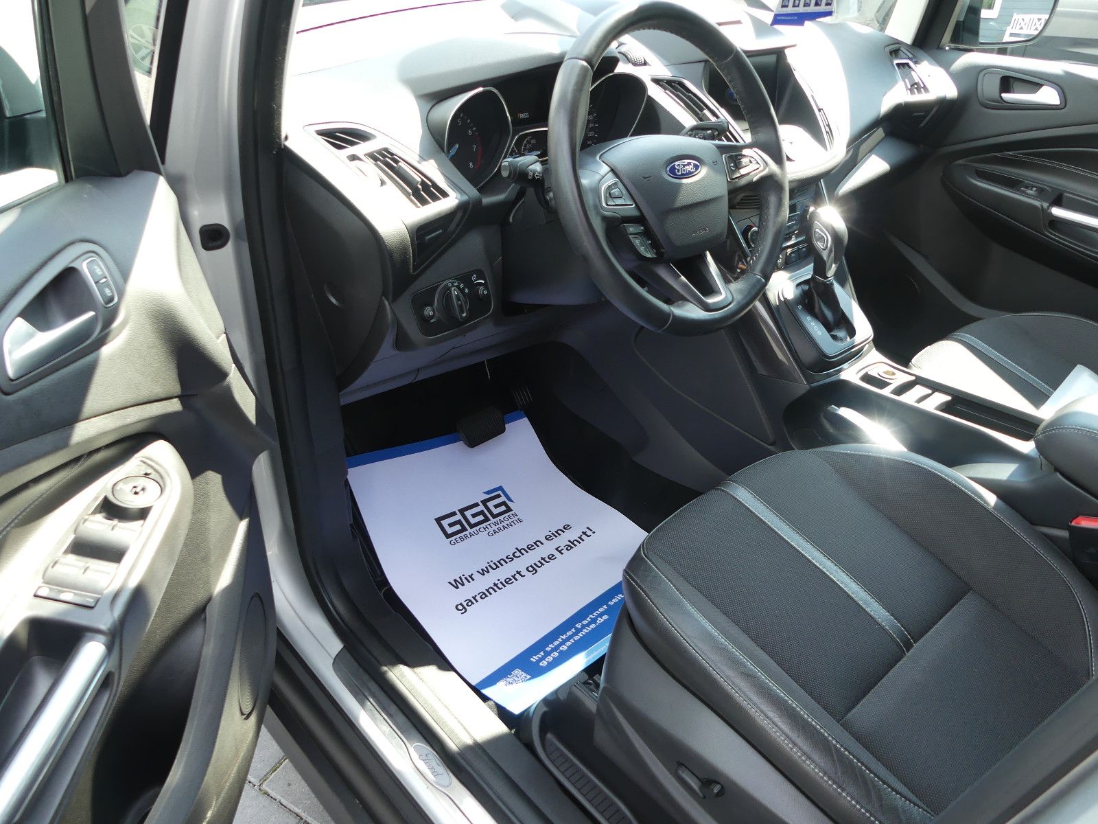 Fahrzeugabbildung Ford Grand C-Max Grand C-MAX Titanium, * 7 SITZER*