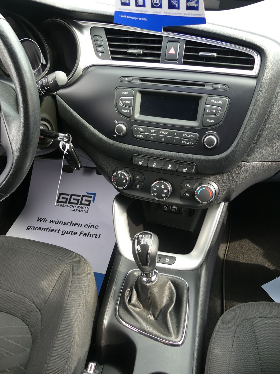 Fahrzeugabbildung Kia cee'd / Ceed"74TKM"