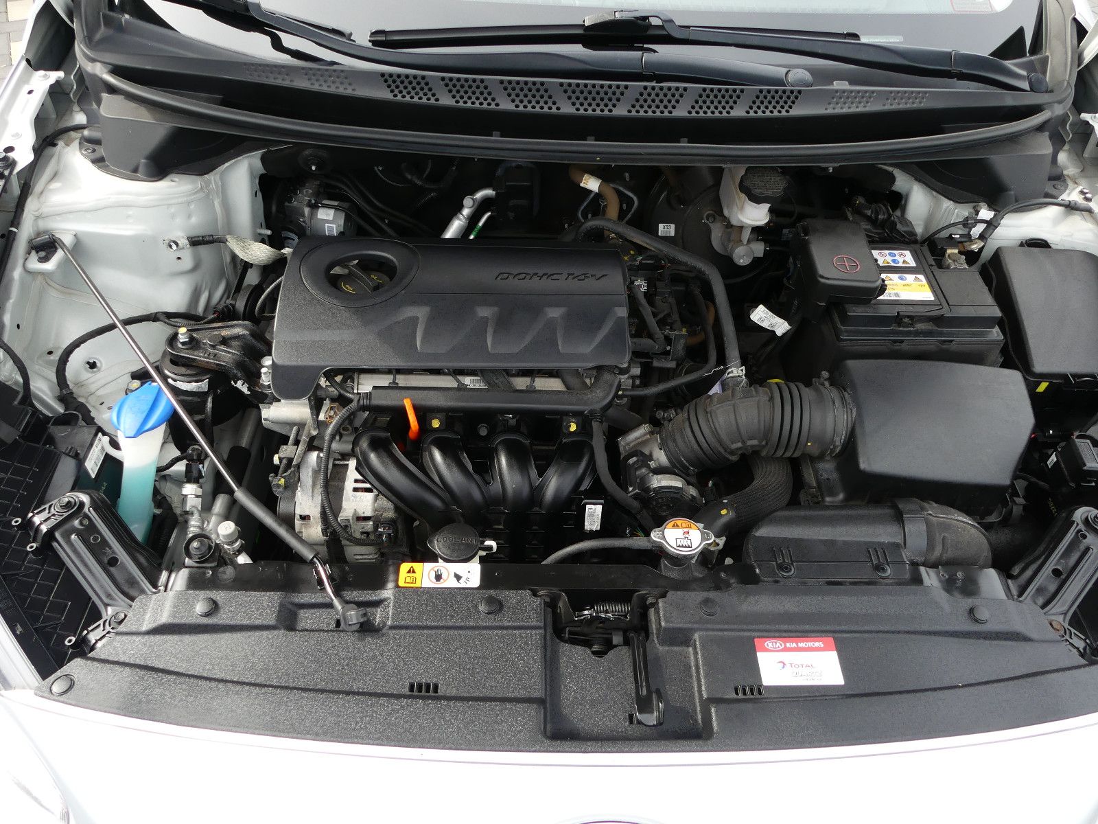 Fahrzeugabbildung Kia cee'd / Ceed"74TKM"