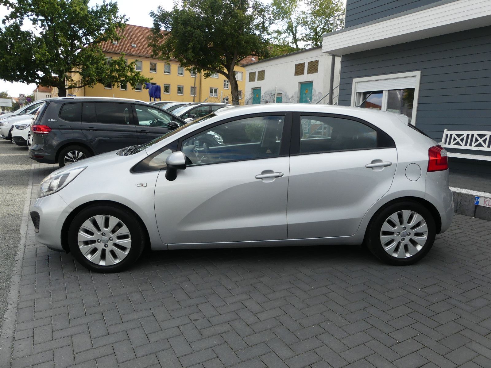 Fahrzeugabbildung Kia Rio Edition 7