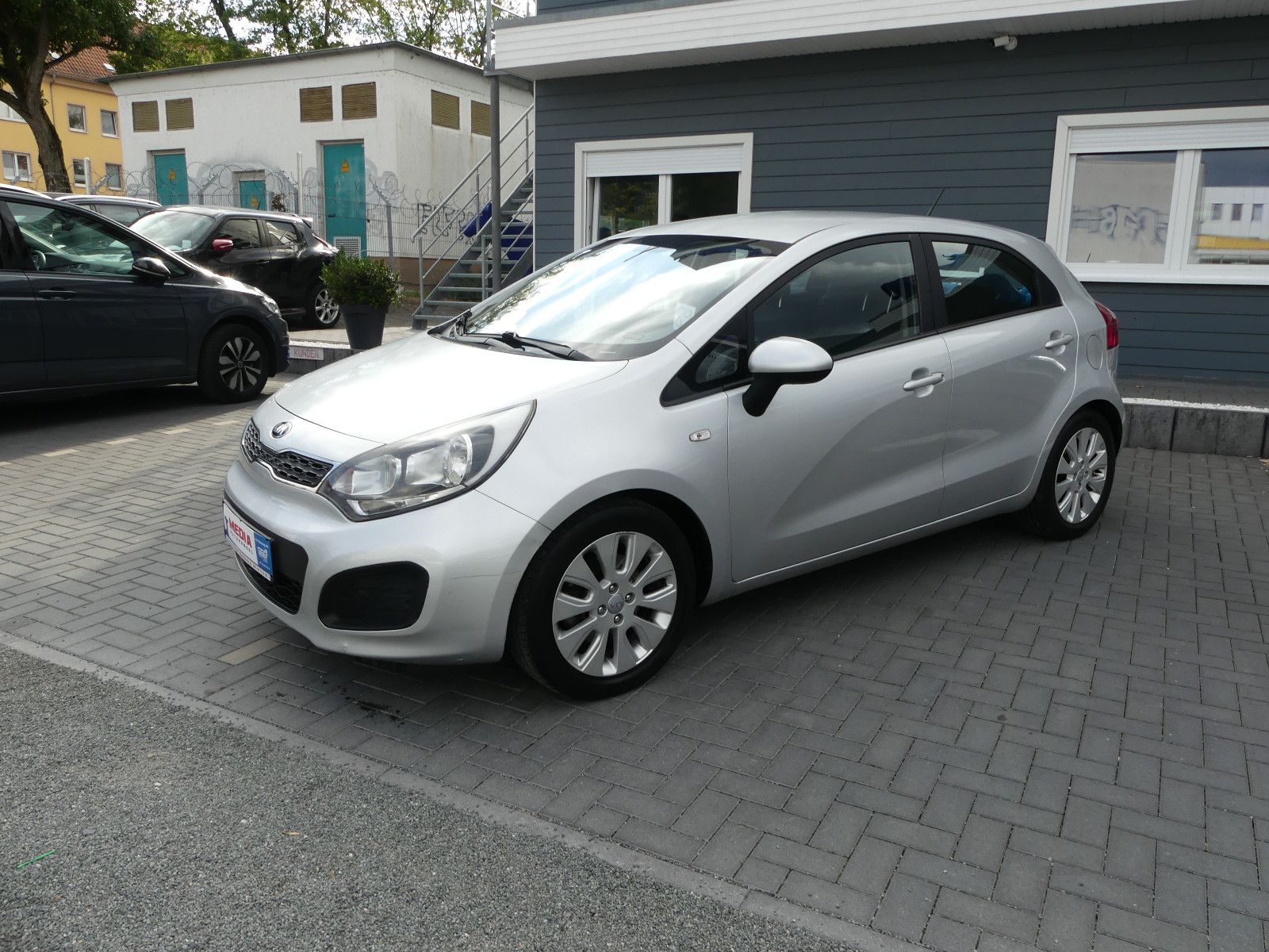 Fahrzeugabbildung Kia Rio Edition 7