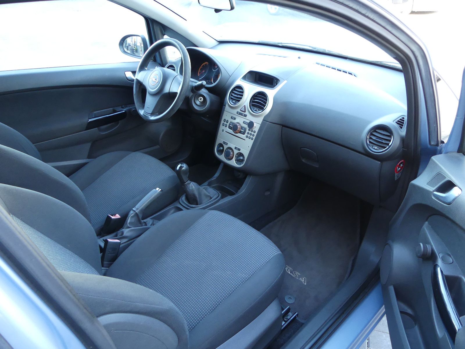 Fahrzeugabbildung Opel Corsa D Selection "110 Jahre"