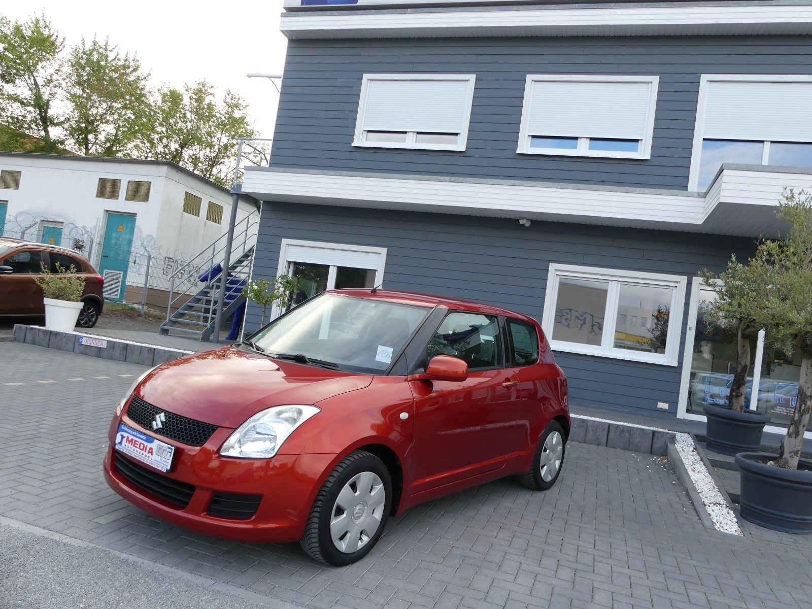 Fahrzeugabbildung Suzuki Swift Lim. Classic