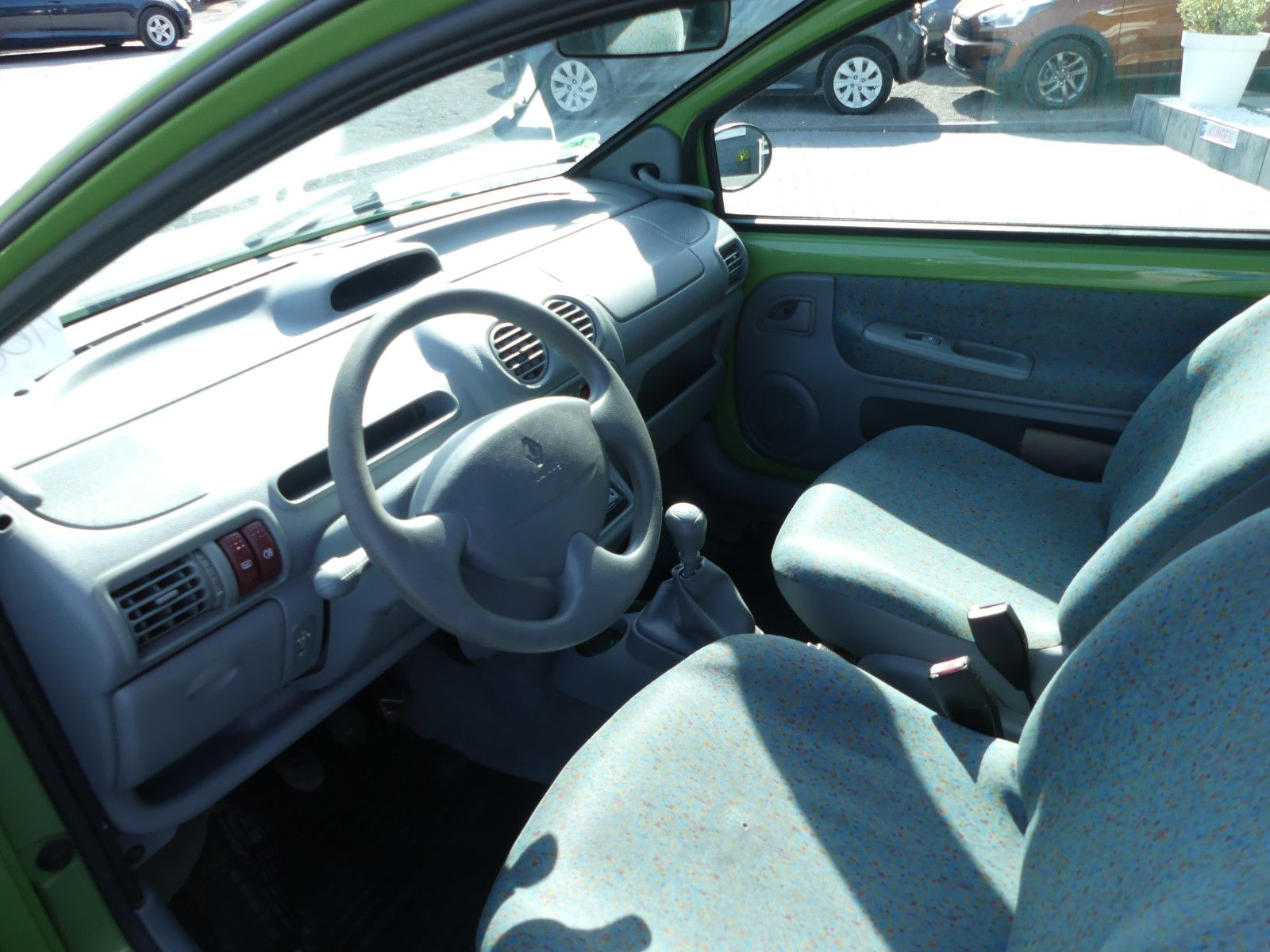 Fahrzeugabbildung Renault Twingo 1.2 Authentique