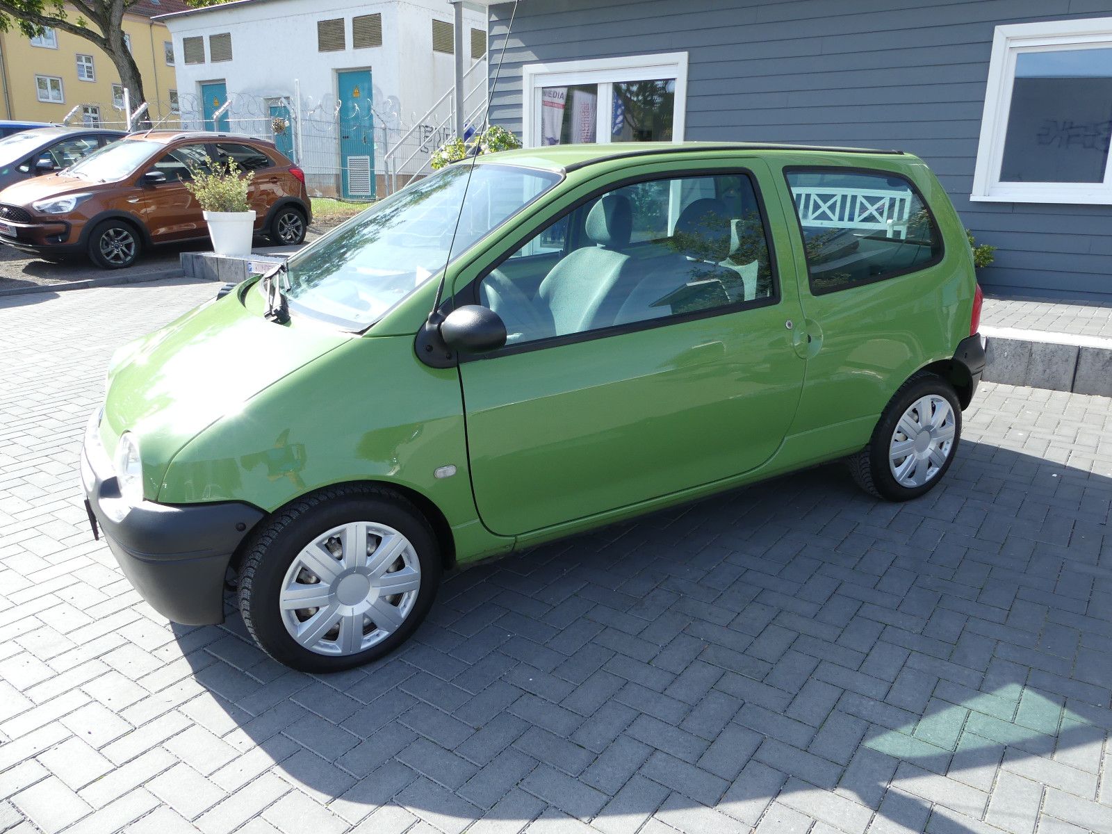 Fahrzeugabbildung Renault Twingo 1.2 Authentique