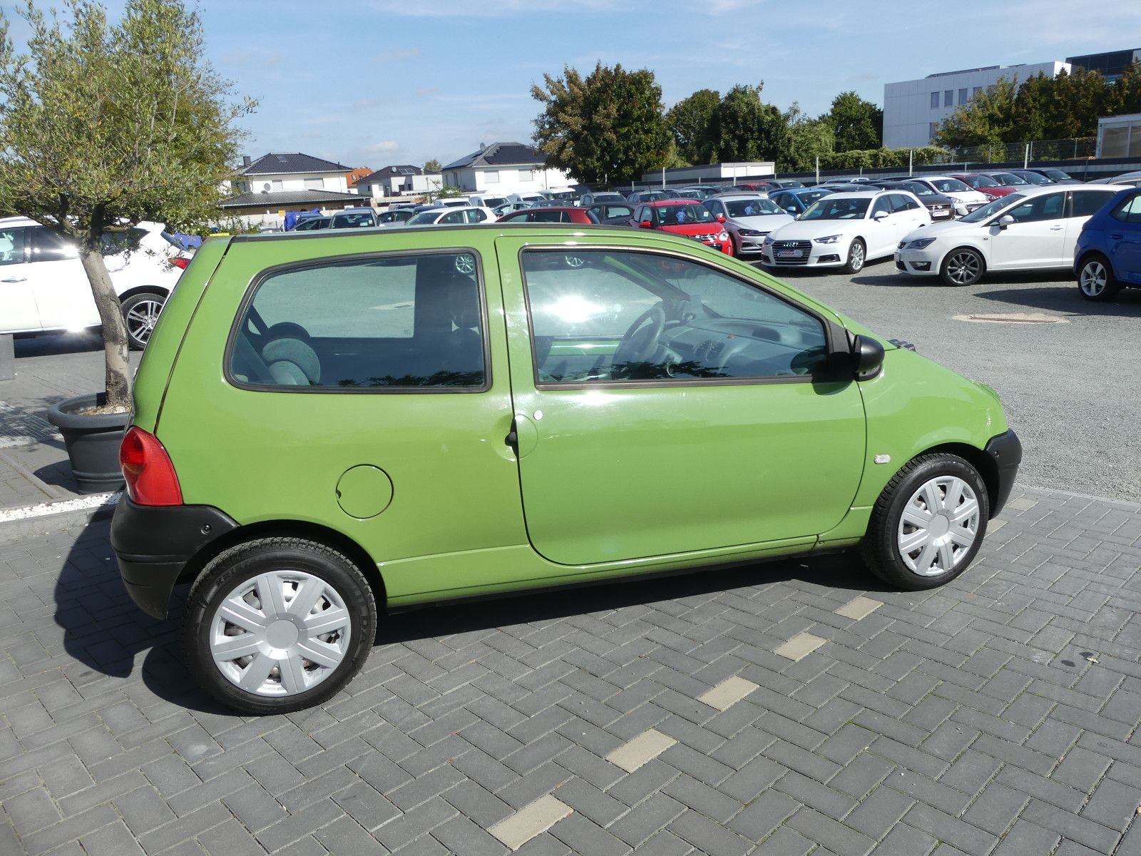 Fahrzeugabbildung Renault Twingo 1.2 Authentique