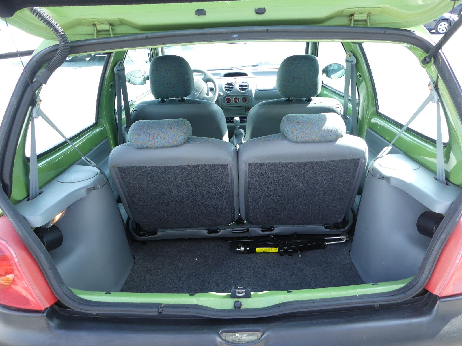 Fahrzeugabbildung Renault Twingo 1.2 Authentique