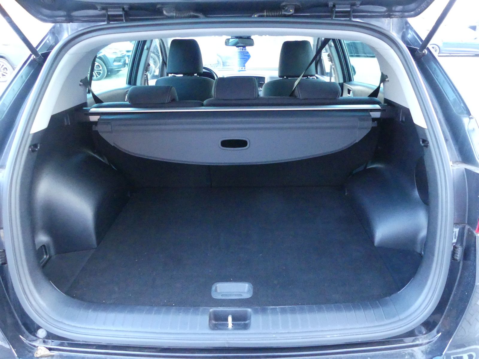 Fahrzeugabbildung Kia Sportage "1.Hand"