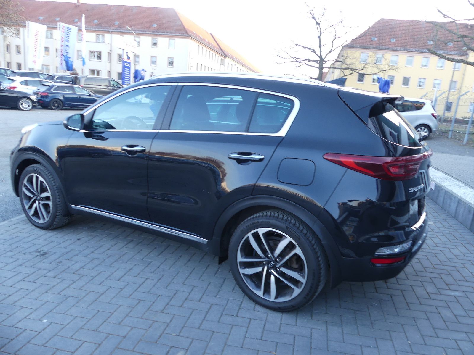 Fahrzeugabbildung Kia Sportage "1.Hand"
