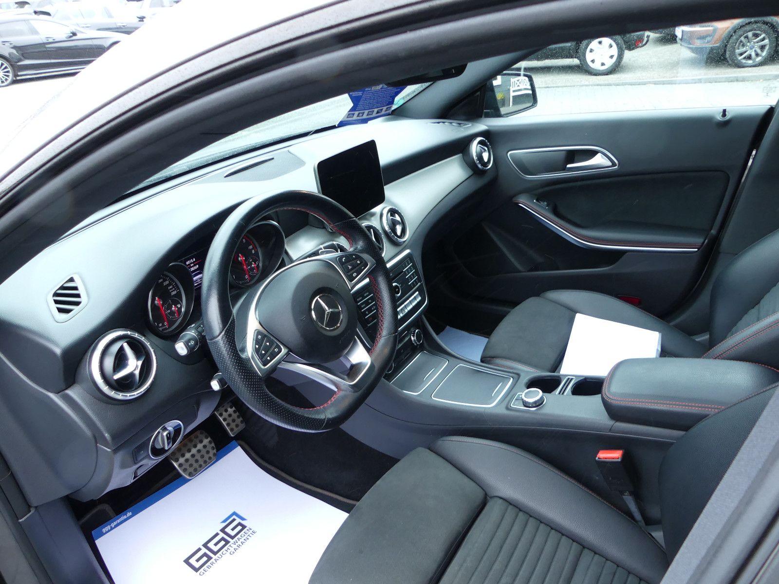 Fahrzeugabbildung Mercedes-Benz CLA 220 CLA -Klasse Shooting Brake CDI / d