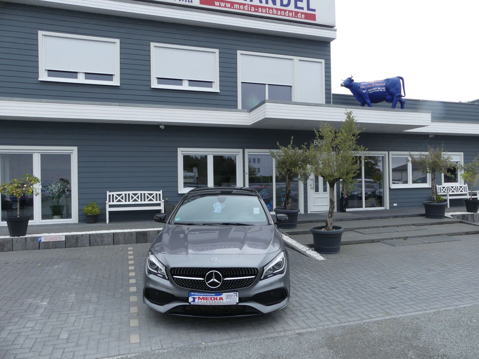 Fahrzeugabbildung Mercedes-Benz CLA 220 CLA -Klasse Shooting Brake CDI / d