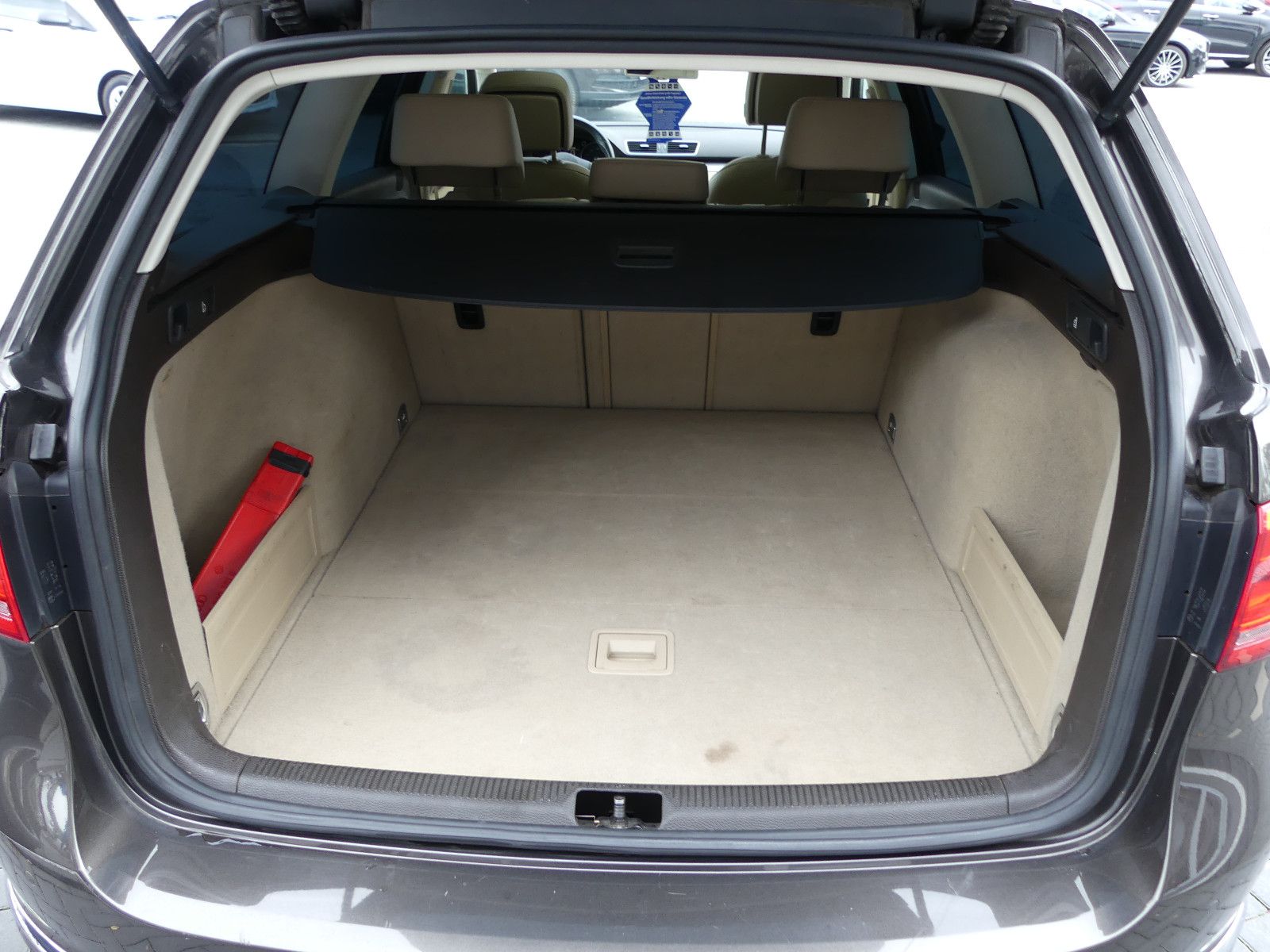 Fahrzeugabbildung Volkswagen Passat