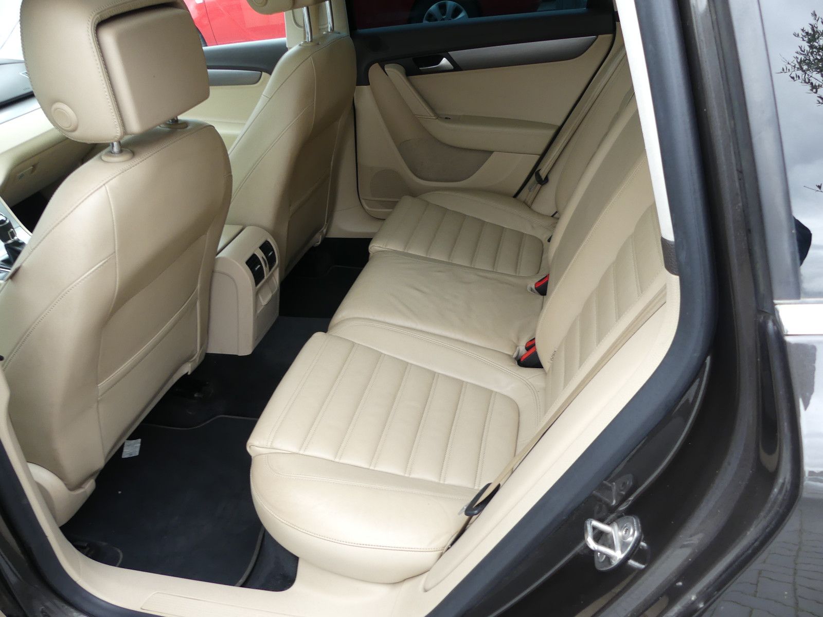 Fahrzeugabbildung Volkswagen Passat