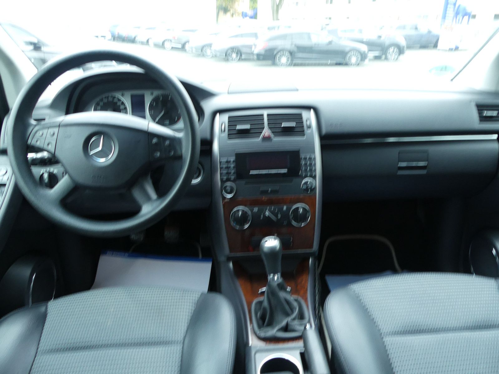 Fahrzeugabbildung Mercedes-Benz B 170 B -Klasse B 170