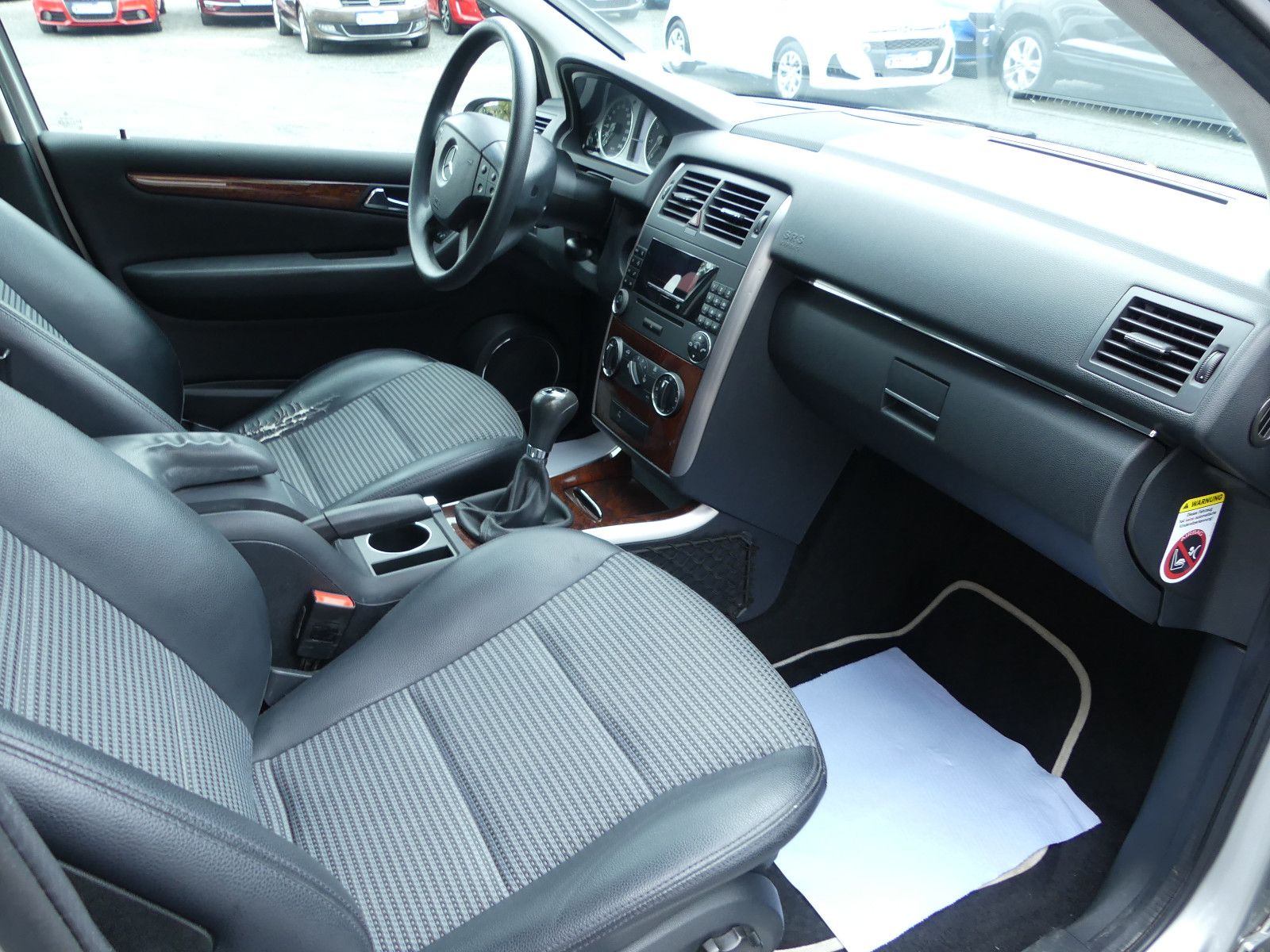 Fahrzeugabbildung Mercedes-Benz B 170 B -Klasse B 170