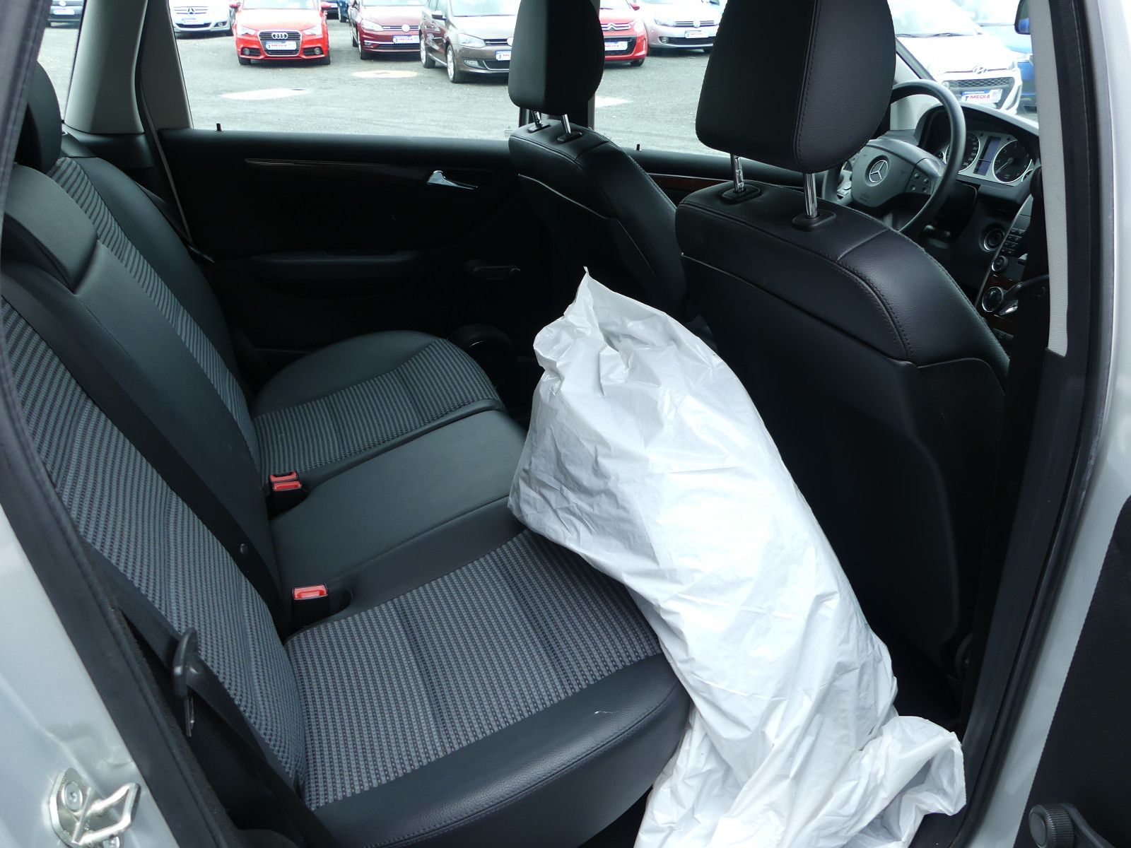 Fahrzeugabbildung Mercedes-Benz B 170 B -Klasse B 170