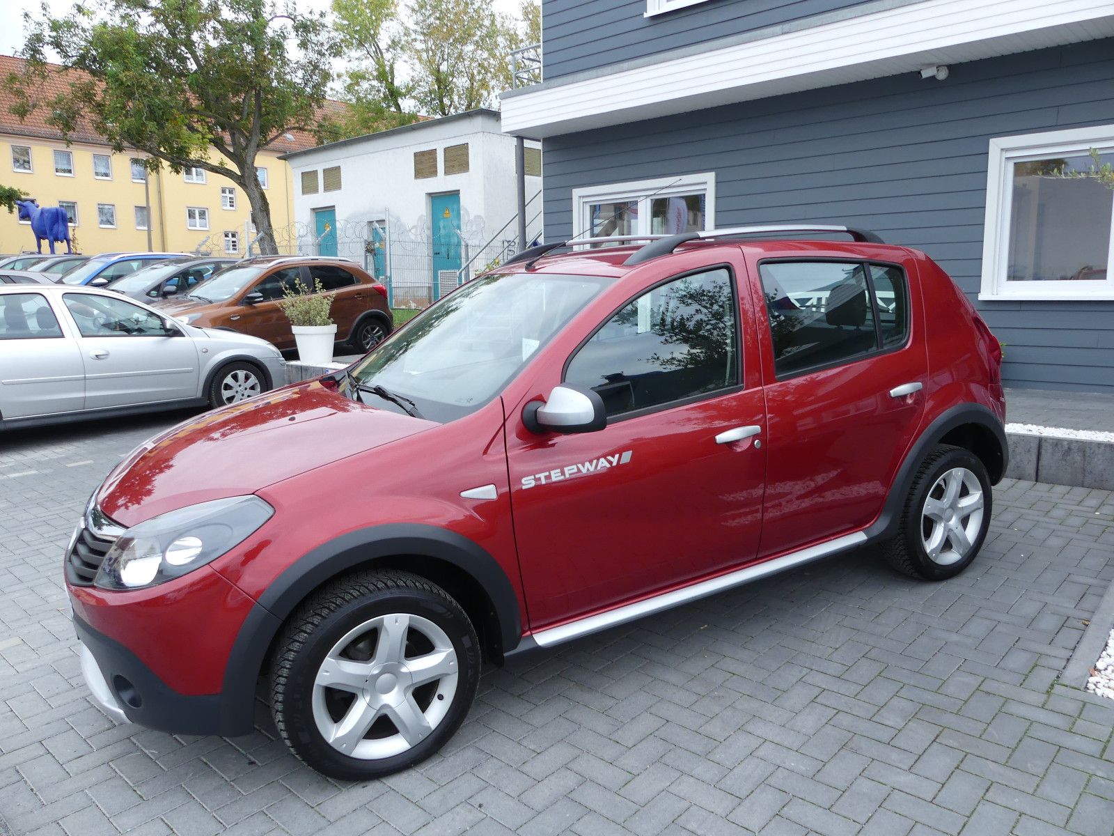 Fahrzeugabbildung Dacia Sandero Stepway
