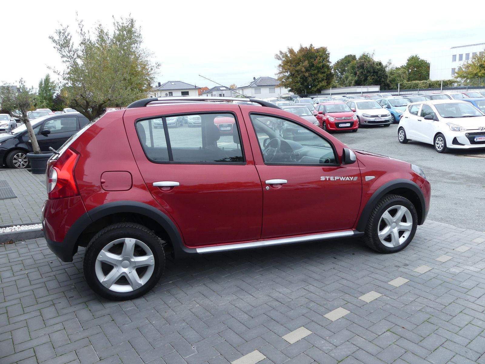 Fahrzeugabbildung Dacia Sandero Stepway