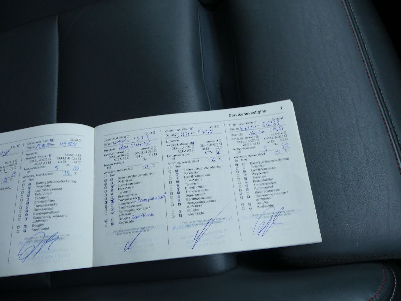 Fahrzeugabbildung Opel Mokka Innovation ecoFlex, 1. Hand