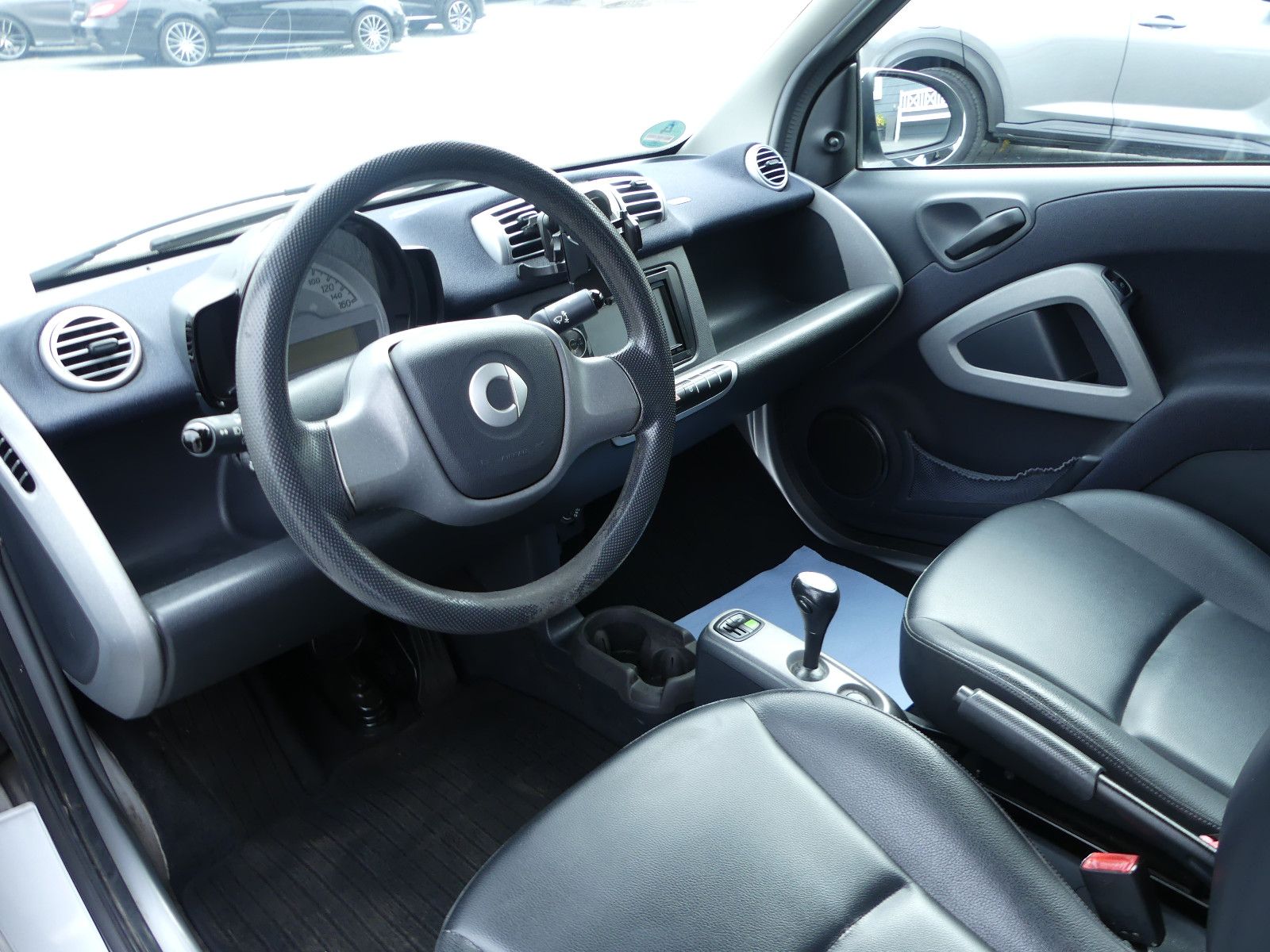 Fahrzeugabbildung Smart ForTwo fortwo coupe  Drive 45kW