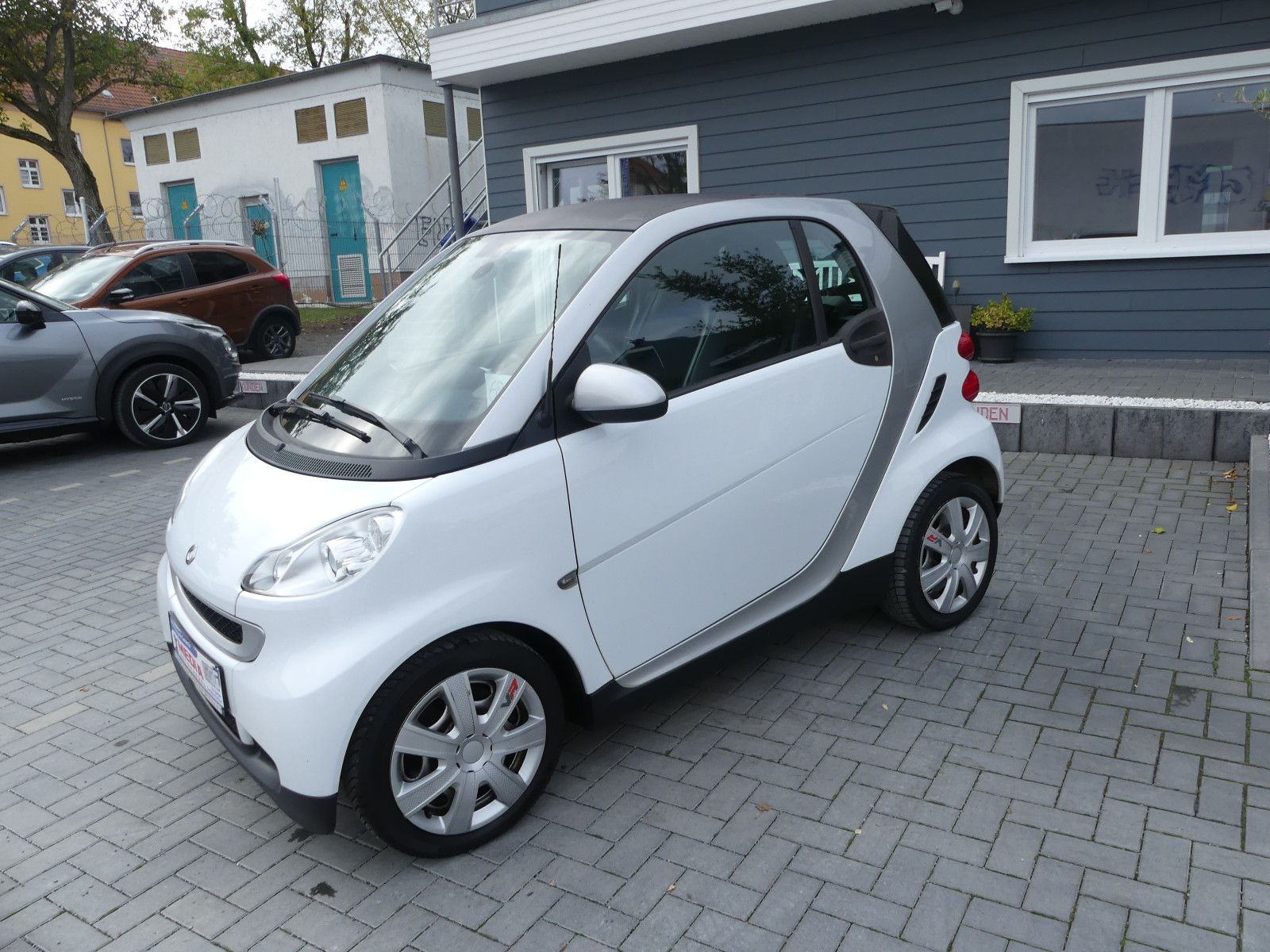 Fahrzeugabbildung Smart ForTwo fortwo coupe  Drive 45kW