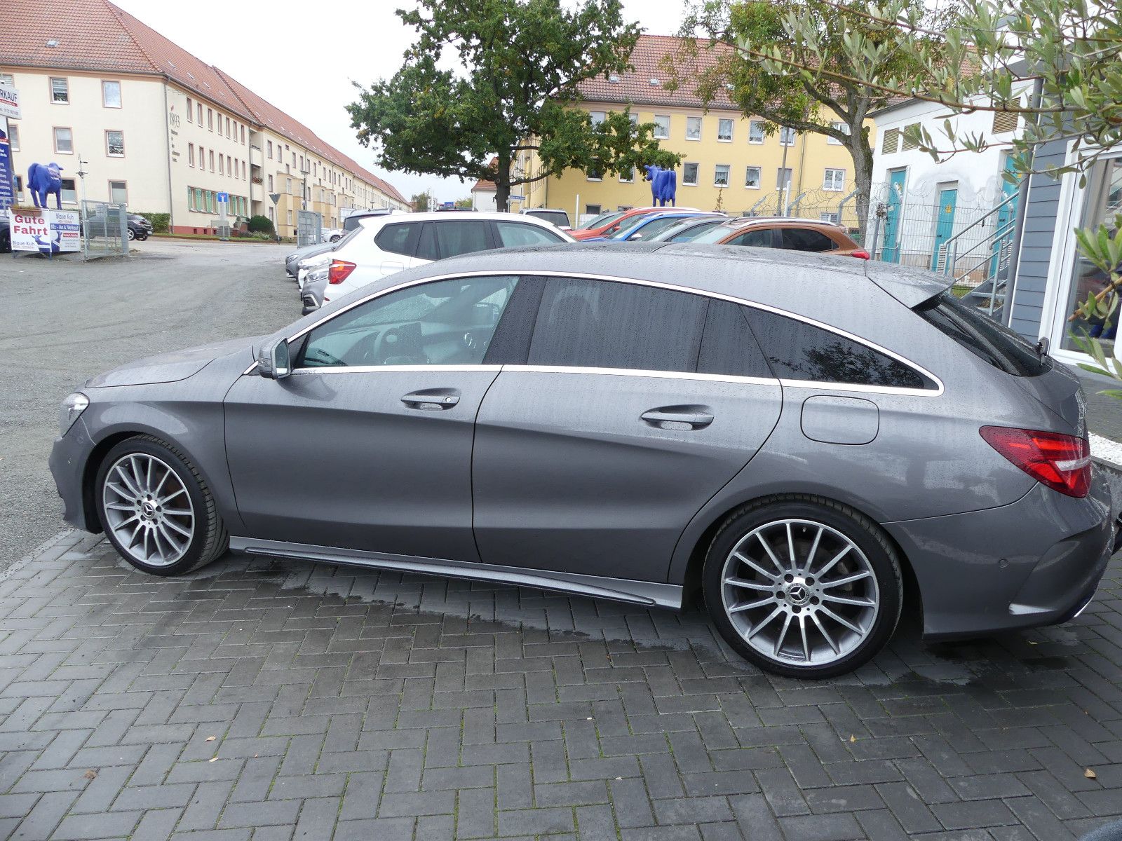 Fahrzeugabbildung Mercedes-Benz CLA -Klasse Shooting Brake CLA 200, AMG- Line