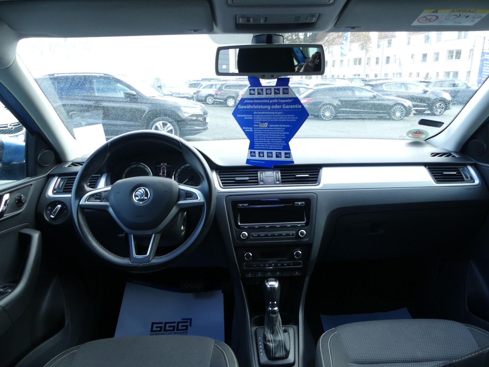 Fahrzeugabbildung SKODA Rapid 1.4 TSI DSG Edition, Automatik