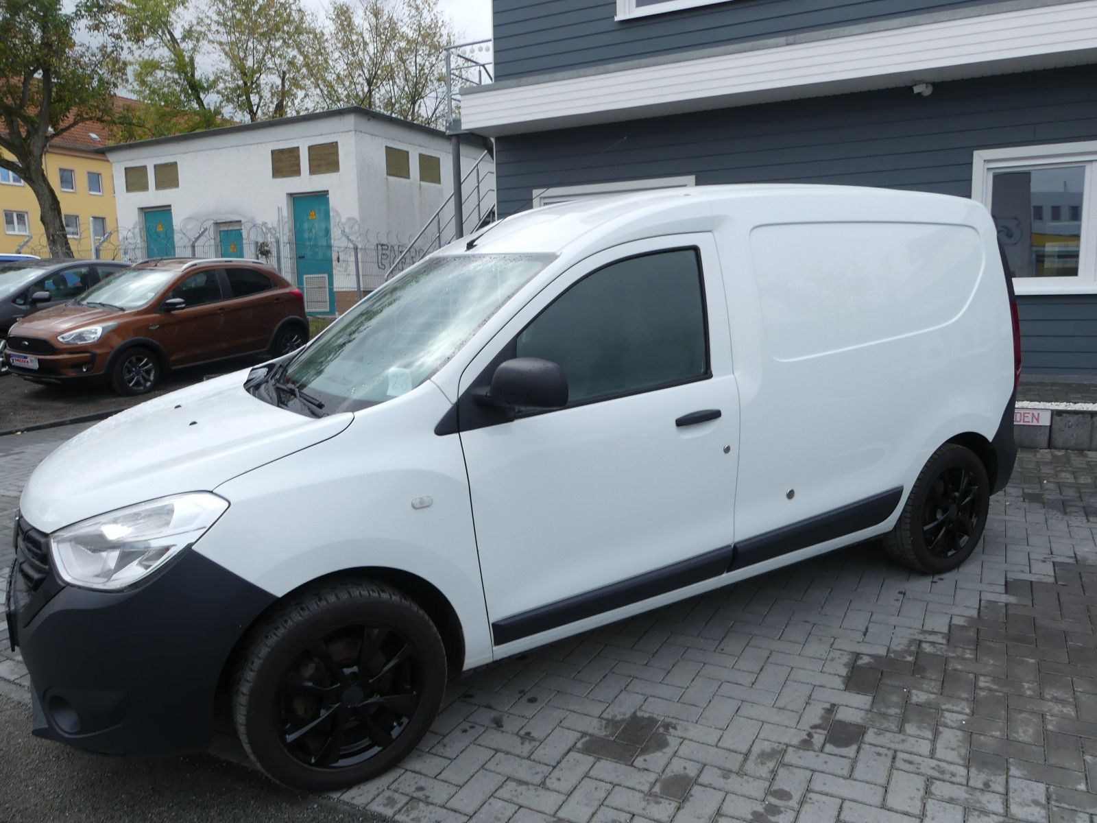 Fahrzeugabbildung Dacia Dokker Express Ambiance, 1. Hand
