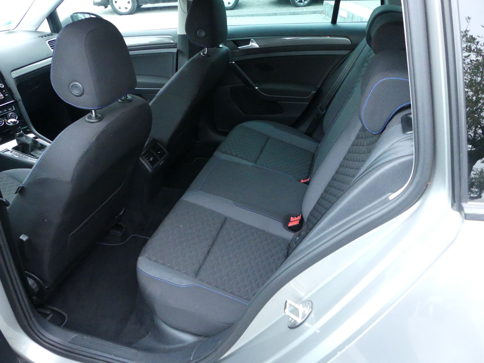 Fahrzeugabbildung Volkswagen Golf VII Variant Join BlueMotion