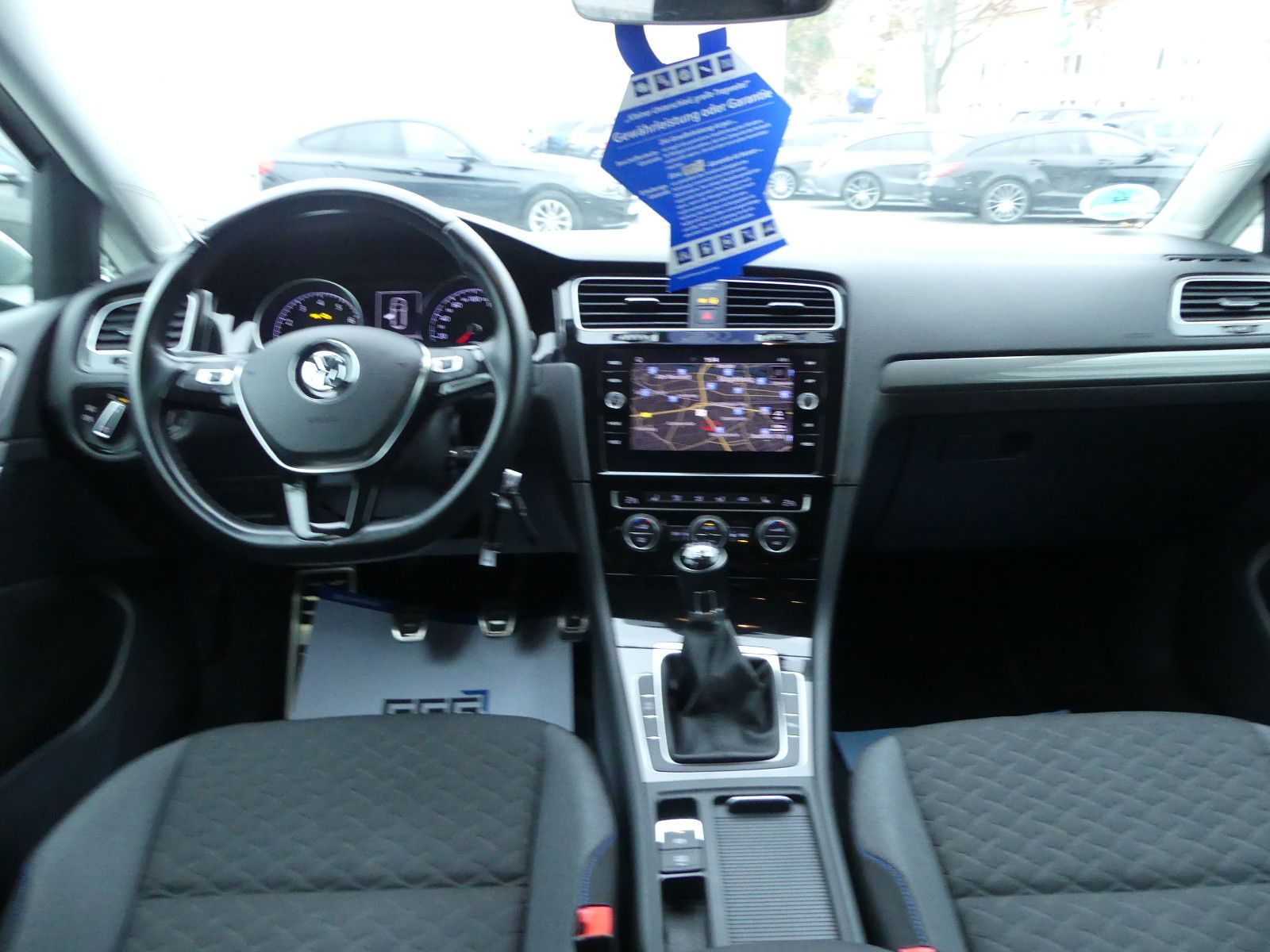 Fahrzeugabbildung Volkswagen Golf VII Variant Join BlueMotion