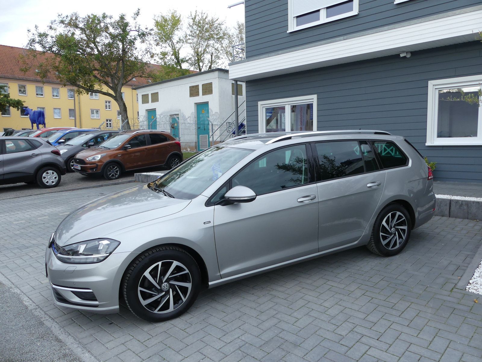 Fahrzeugabbildung Volkswagen Golf VII Variant Join BlueMotion