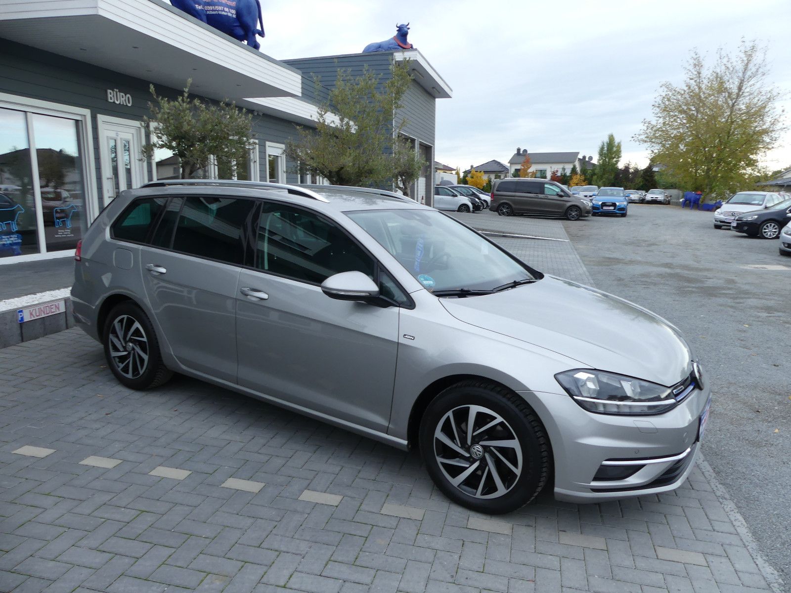 Fahrzeugabbildung Volkswagen Golf VII Variant Join BlueMotion