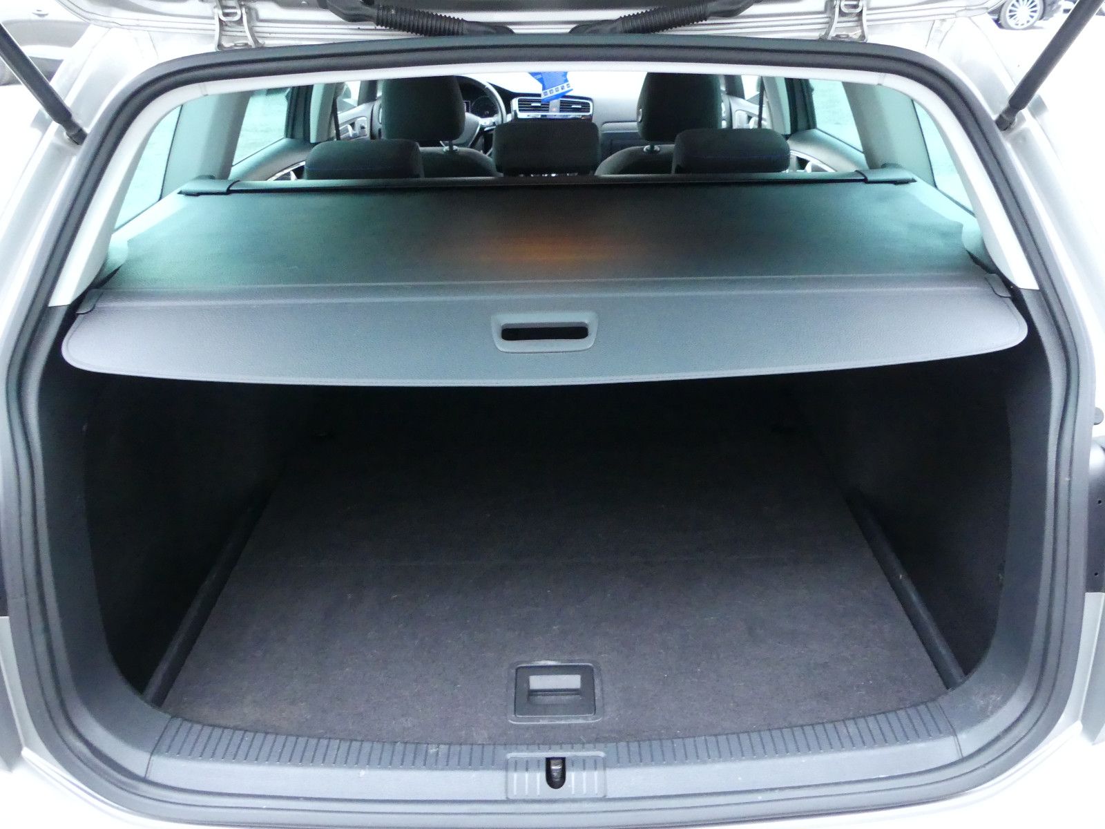 Fahrzeugabbildung Volkswagen Golf VII Variant Join BlueMotion