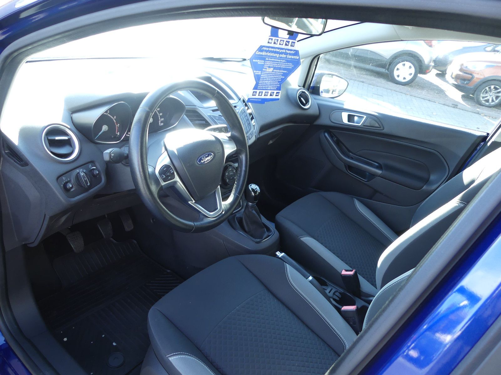 Fahrzeugabbildung Ford Fiesta Celebration, *SITZHEIZUNG*