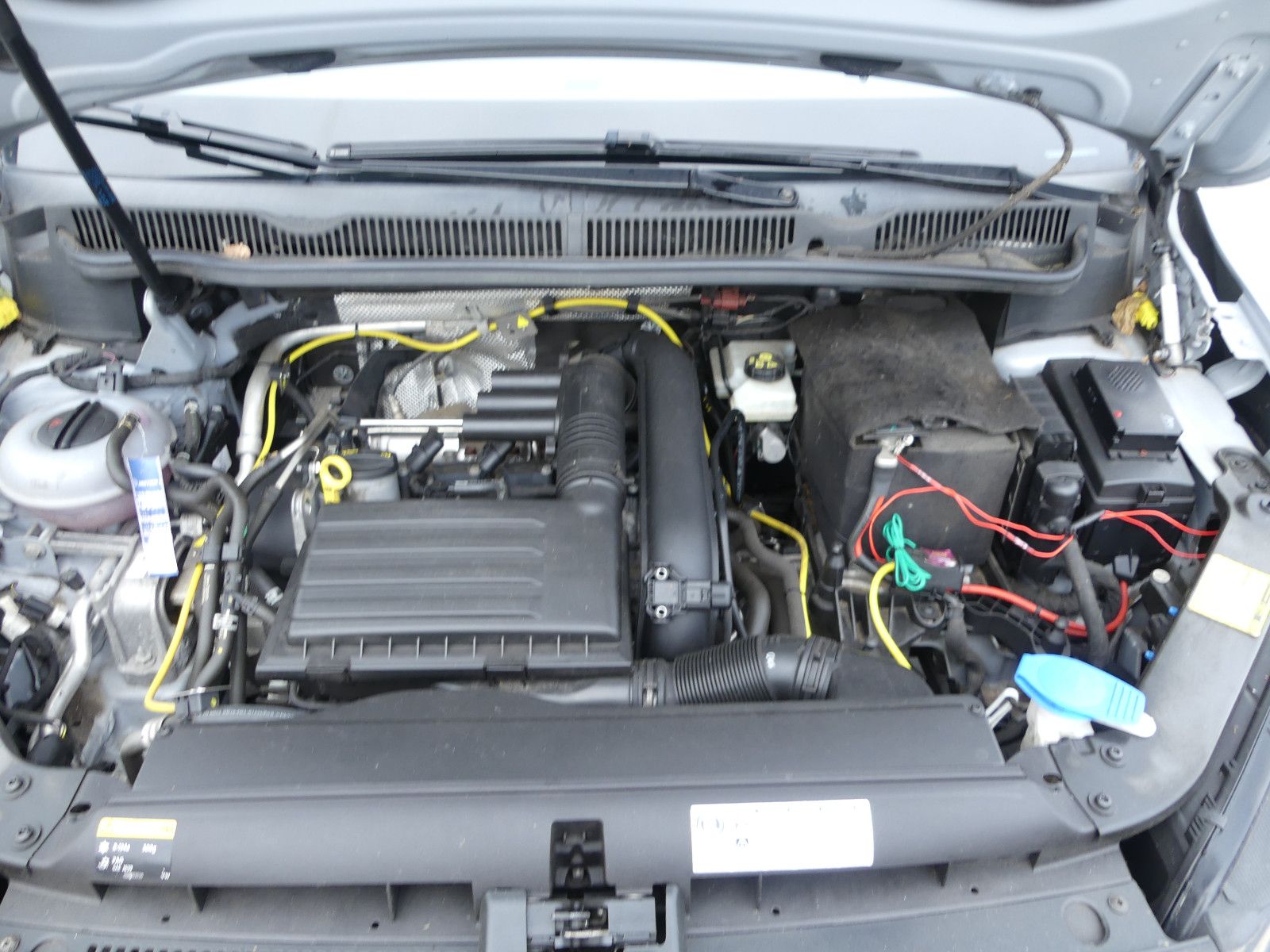 Fahrzeugabbildung Volkswagen Touran Comfortline BMT/Start-Stopp, Automatik