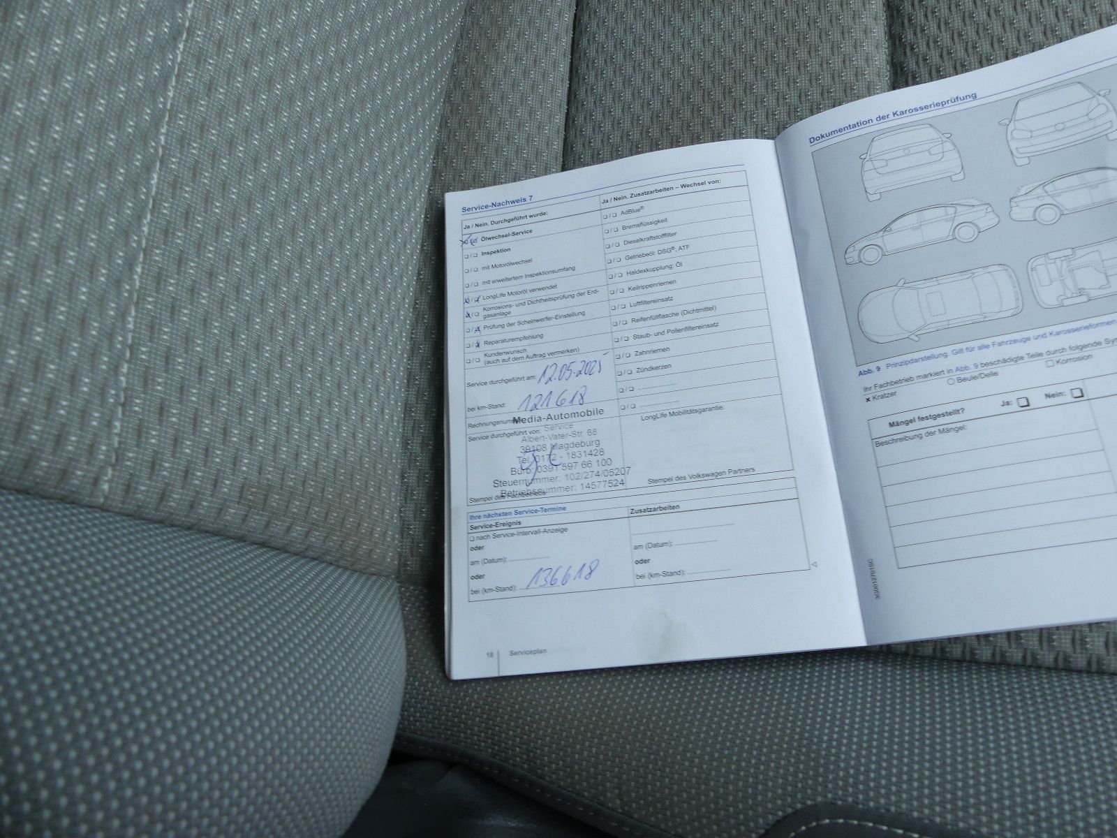 Fahrzeugabbildung Volkswagen Touran Comfortline BMT/Start-Stopp, Automatik