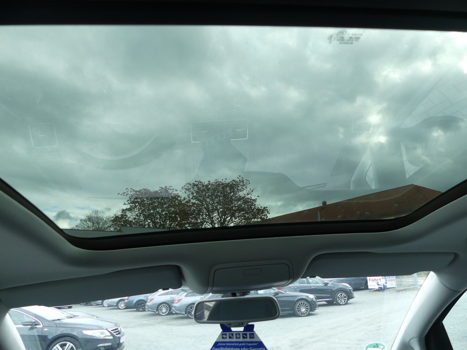 Fahrzeugabbildung Volkswagen Touran Style.1.4