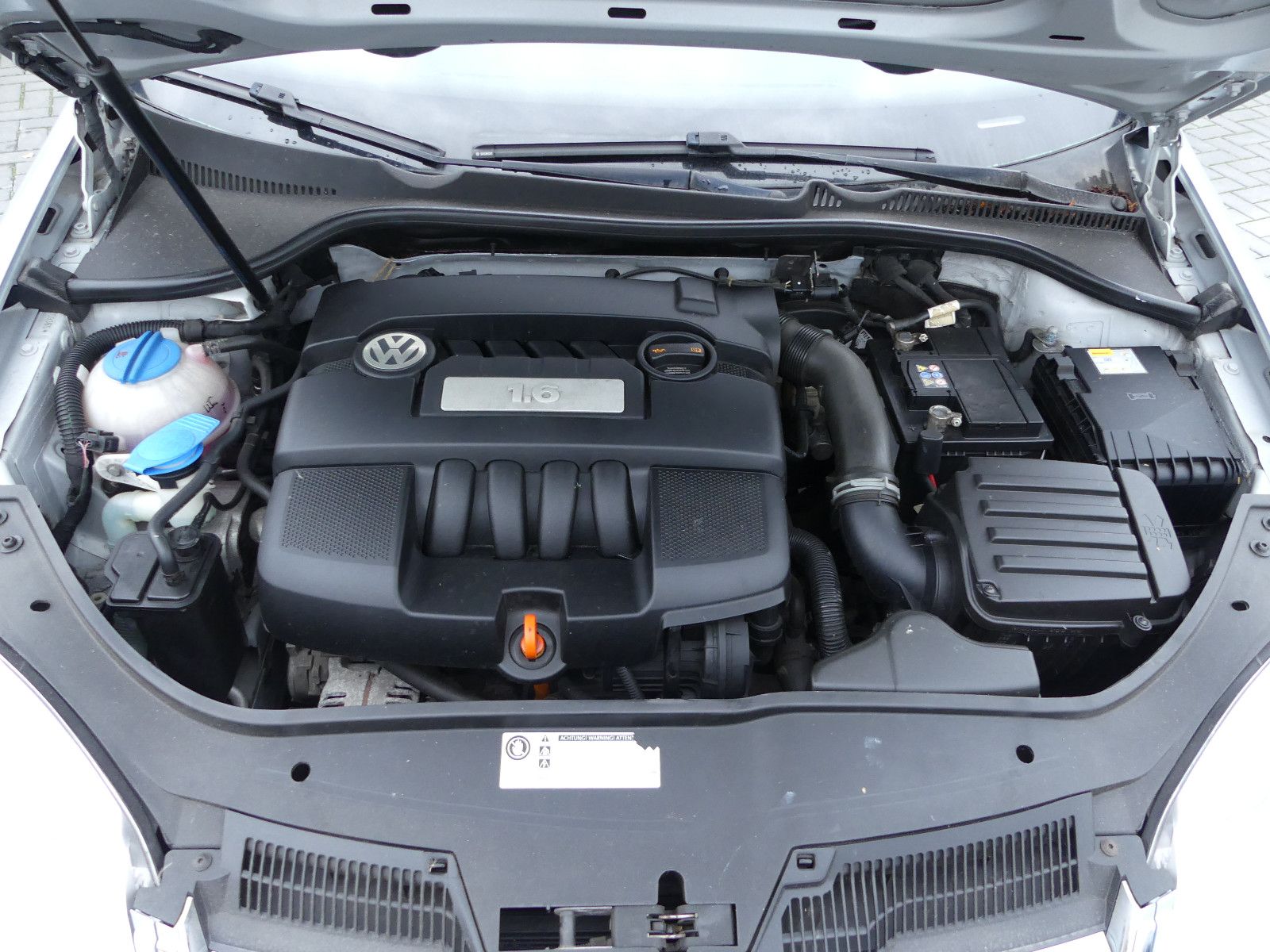 Fahrzeugabbildung Volkswagen Golf V Variant Comfortline, ZR gewechselt