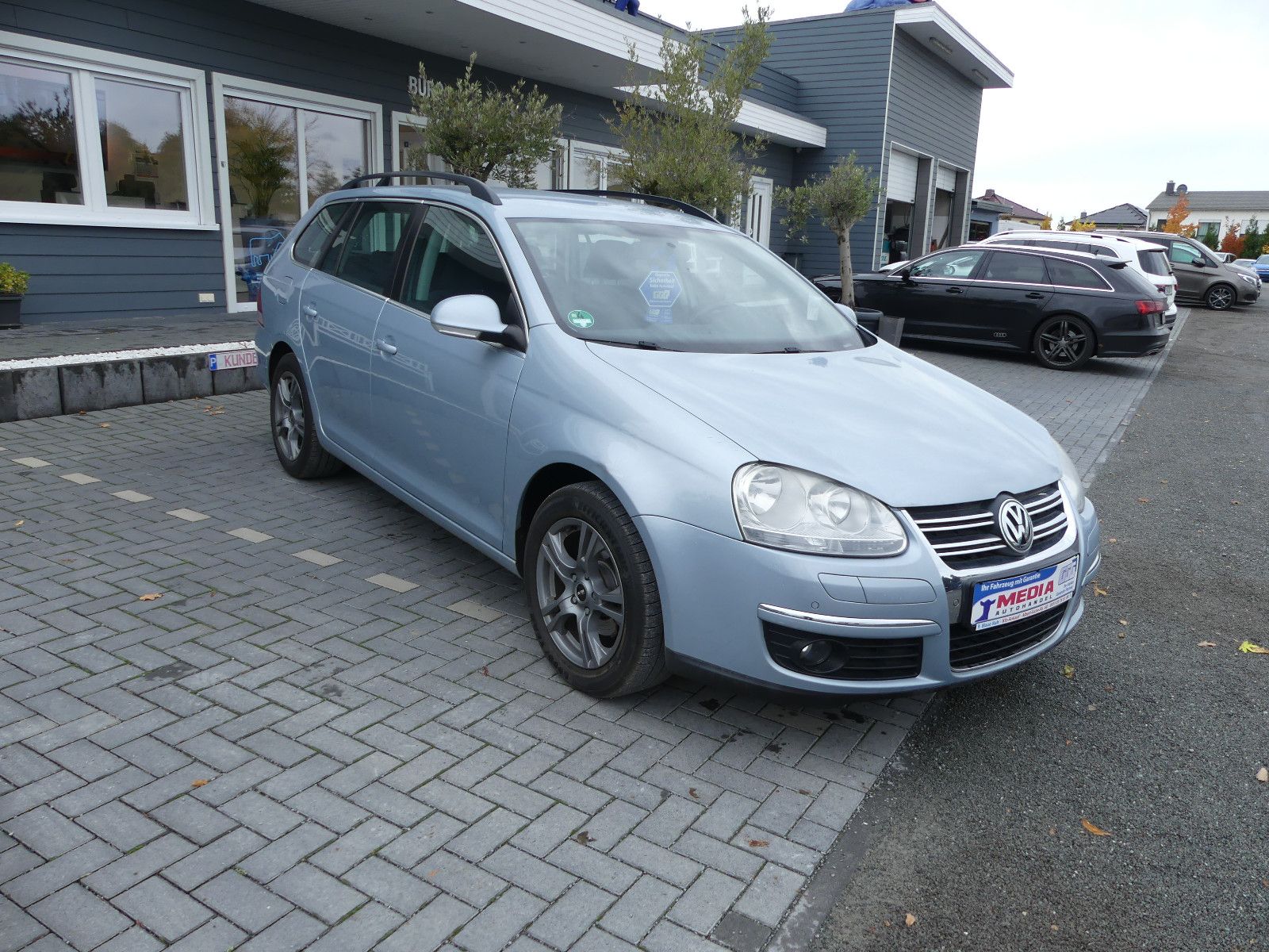 Fahrzeugabbildung Volkswagen Golf V Variant Comfortline, ZR gewechselt