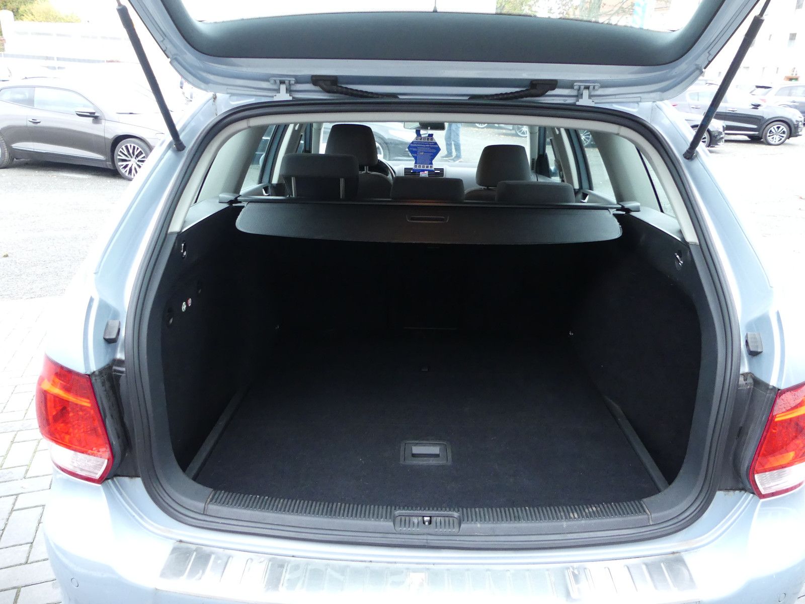 Fahrzeugabbildung Volkswagen Golf V Variant Comfortline, ZR gewechselt