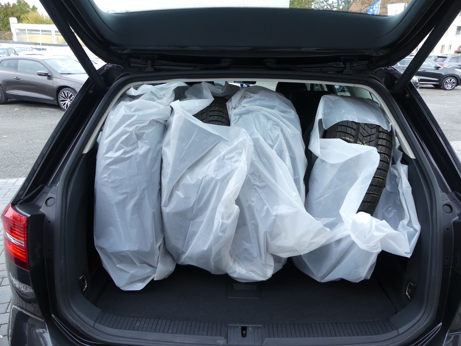 Fahrzeugabbildung Volkswagen Passat Variant 1.8 TSI Highline Variant