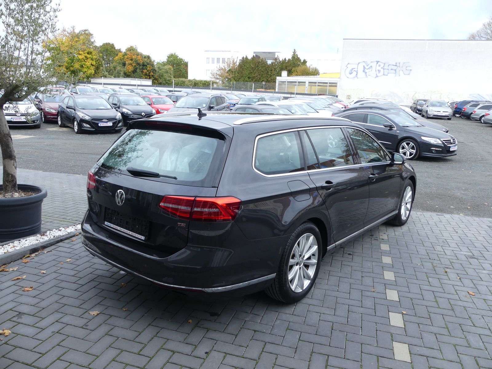 Fahrzeugabbildung Volkswagen Passat Variant 1.8 TSI Highline Variant
