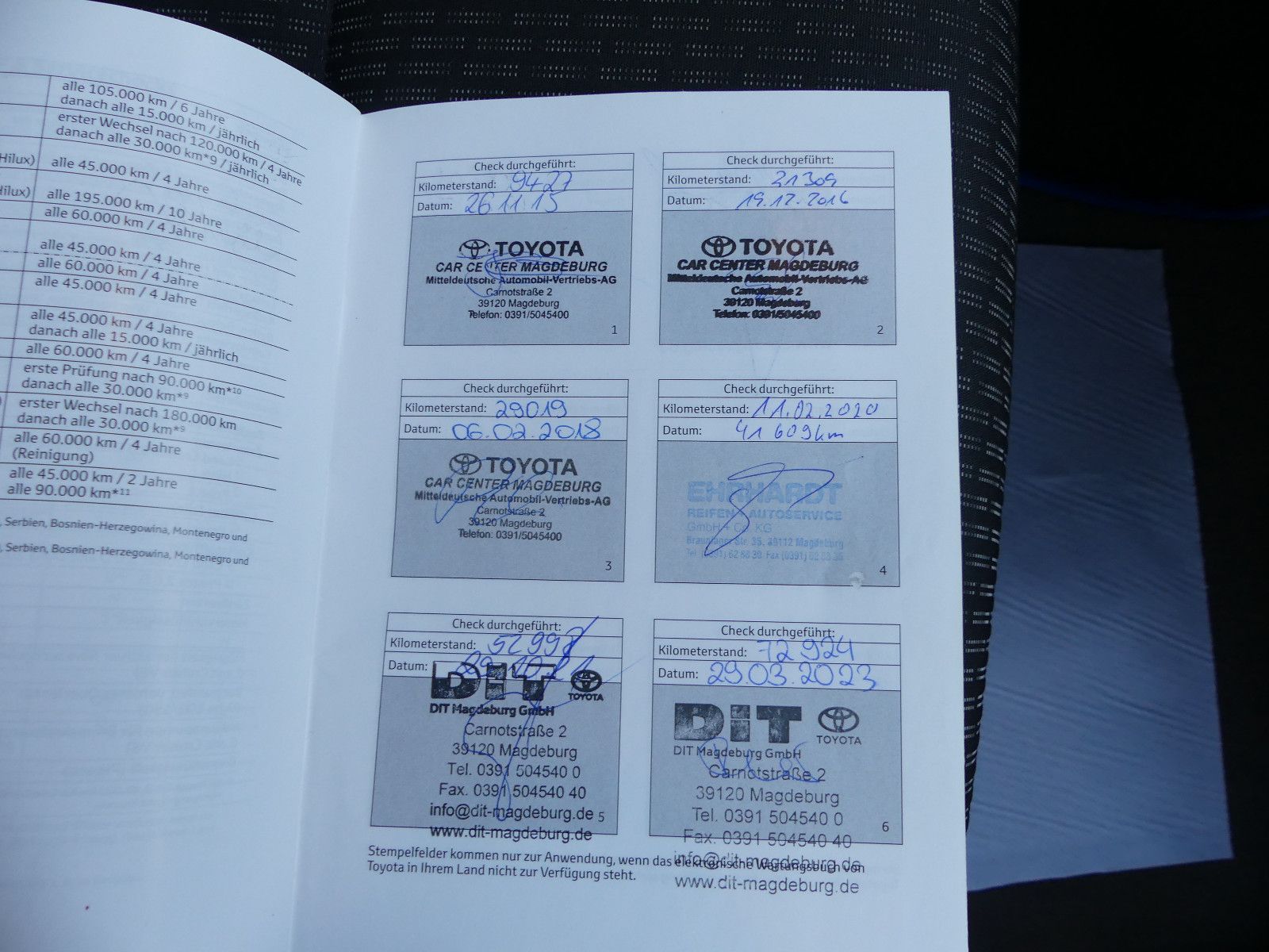 Fahrzeugabbildung Toyota Auris Touring Sports Hybrid Edition