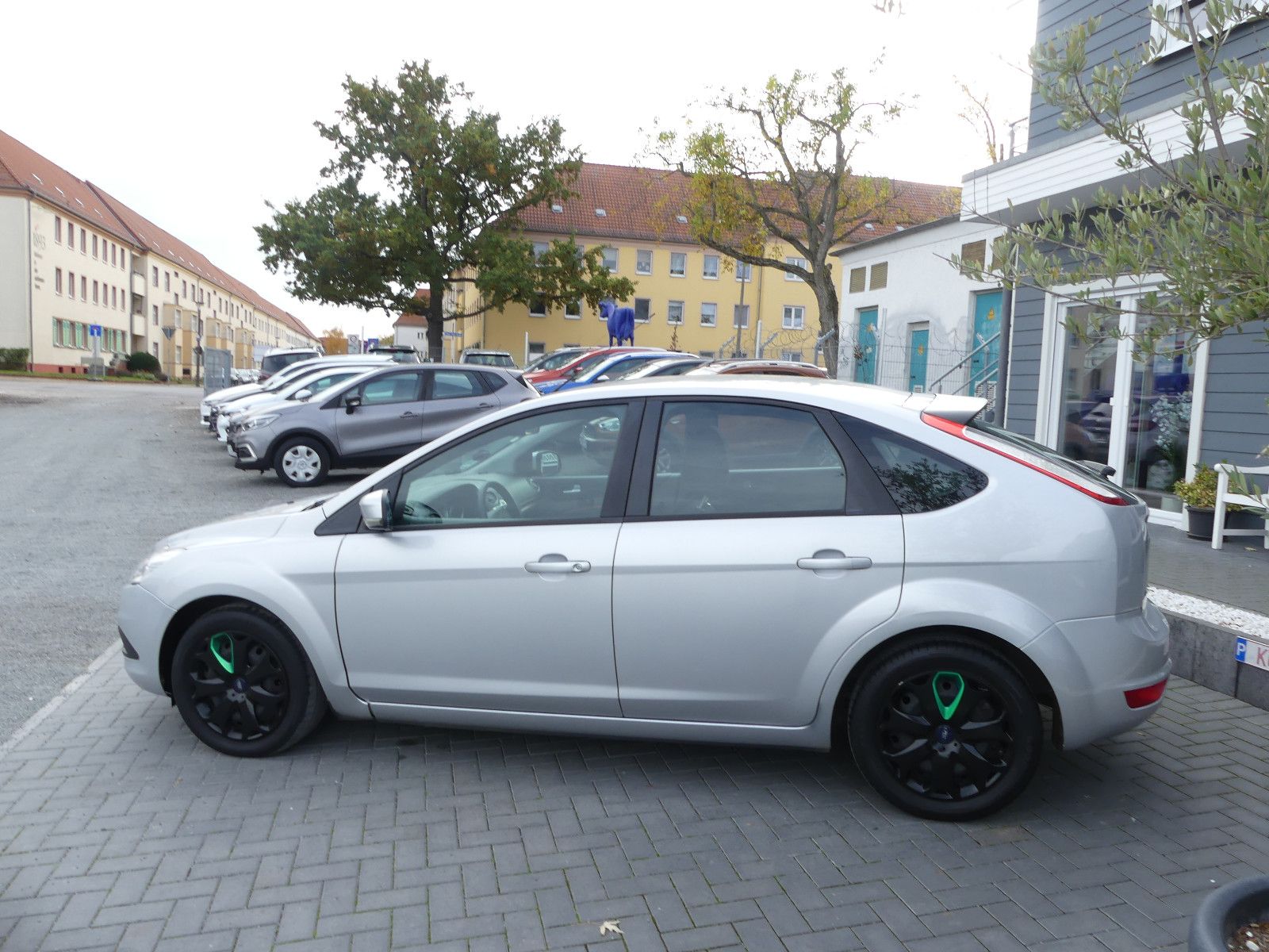 Fahrzeugabbildung Ford Focus Lim. Concept, 1,6 D, Standheizung