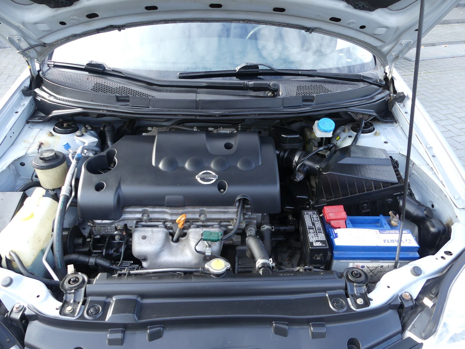 Fahrzeugabbildung Nissan Primera Lim. Visia, 1,8