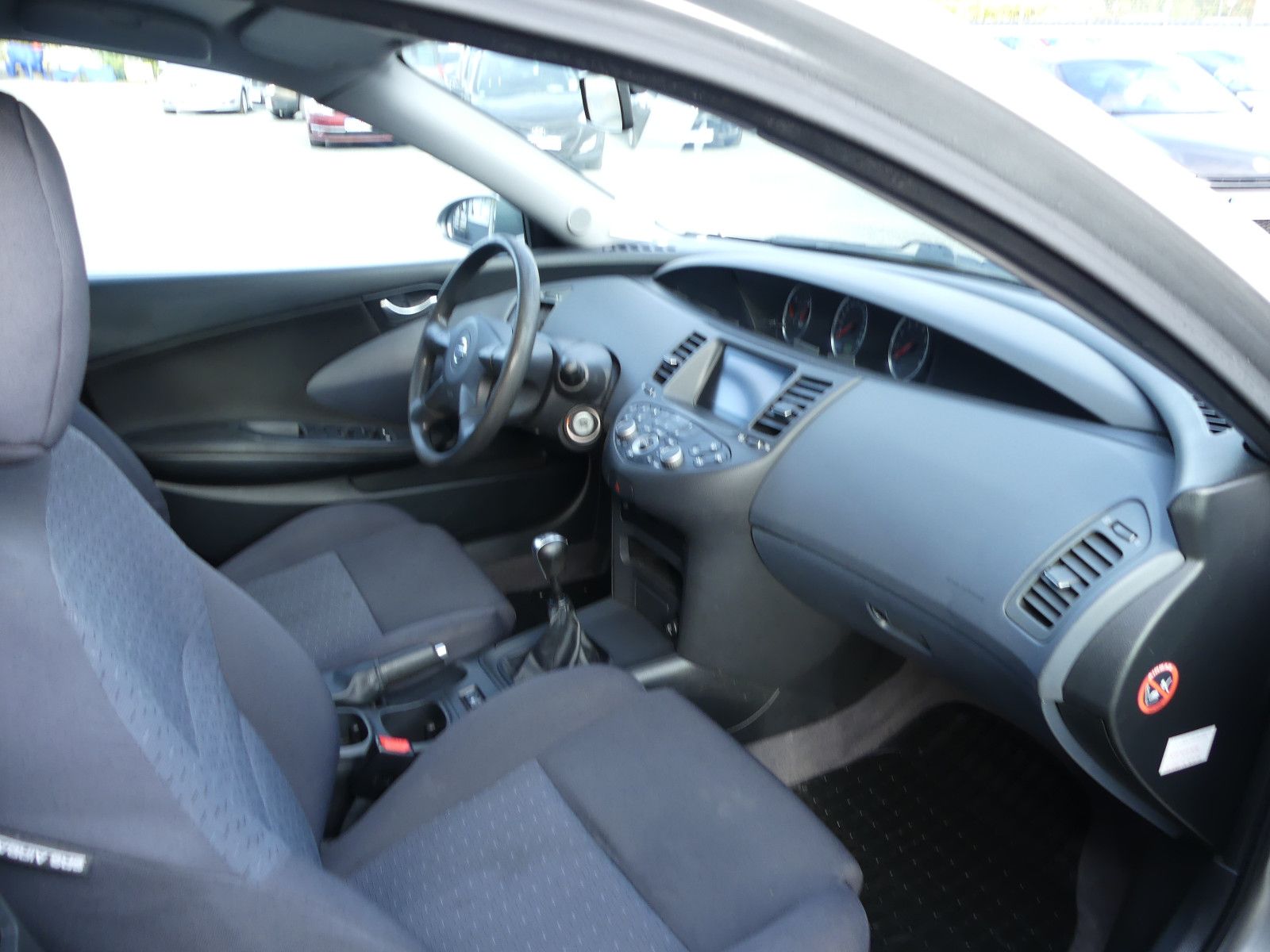 Fahrzeugabbildung Nissan Primera Lim. Visia, 1,8