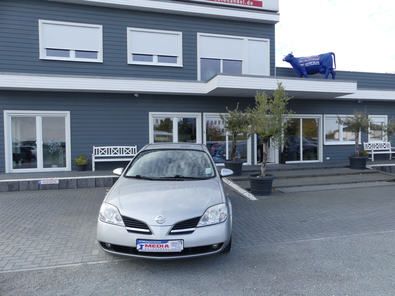 Fahrzeugabbildung Nissan Primera Lim. Visia, 1,8