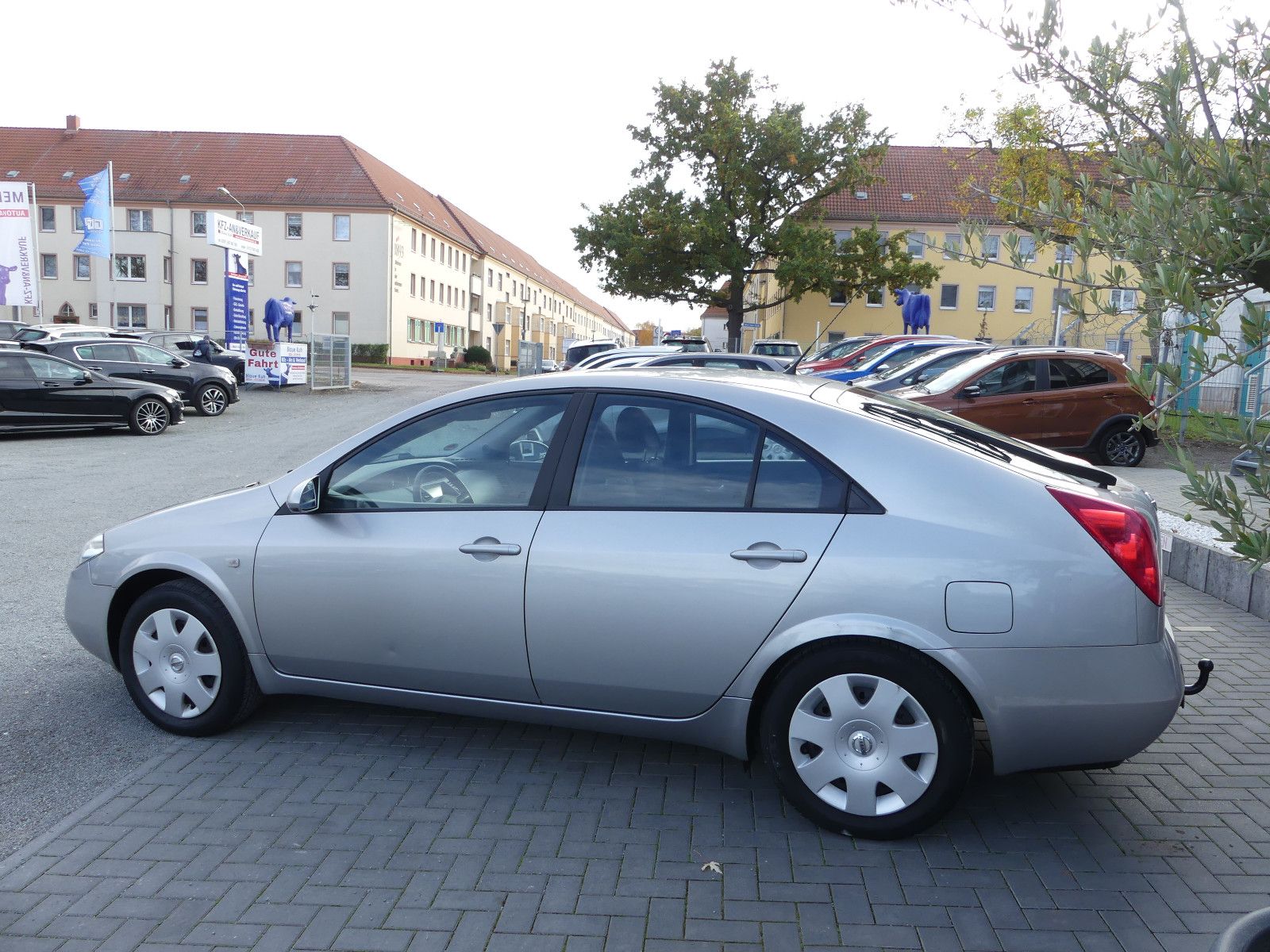 Fahrzeugabbildung Nissan Primera Lim. Visia, 1,8